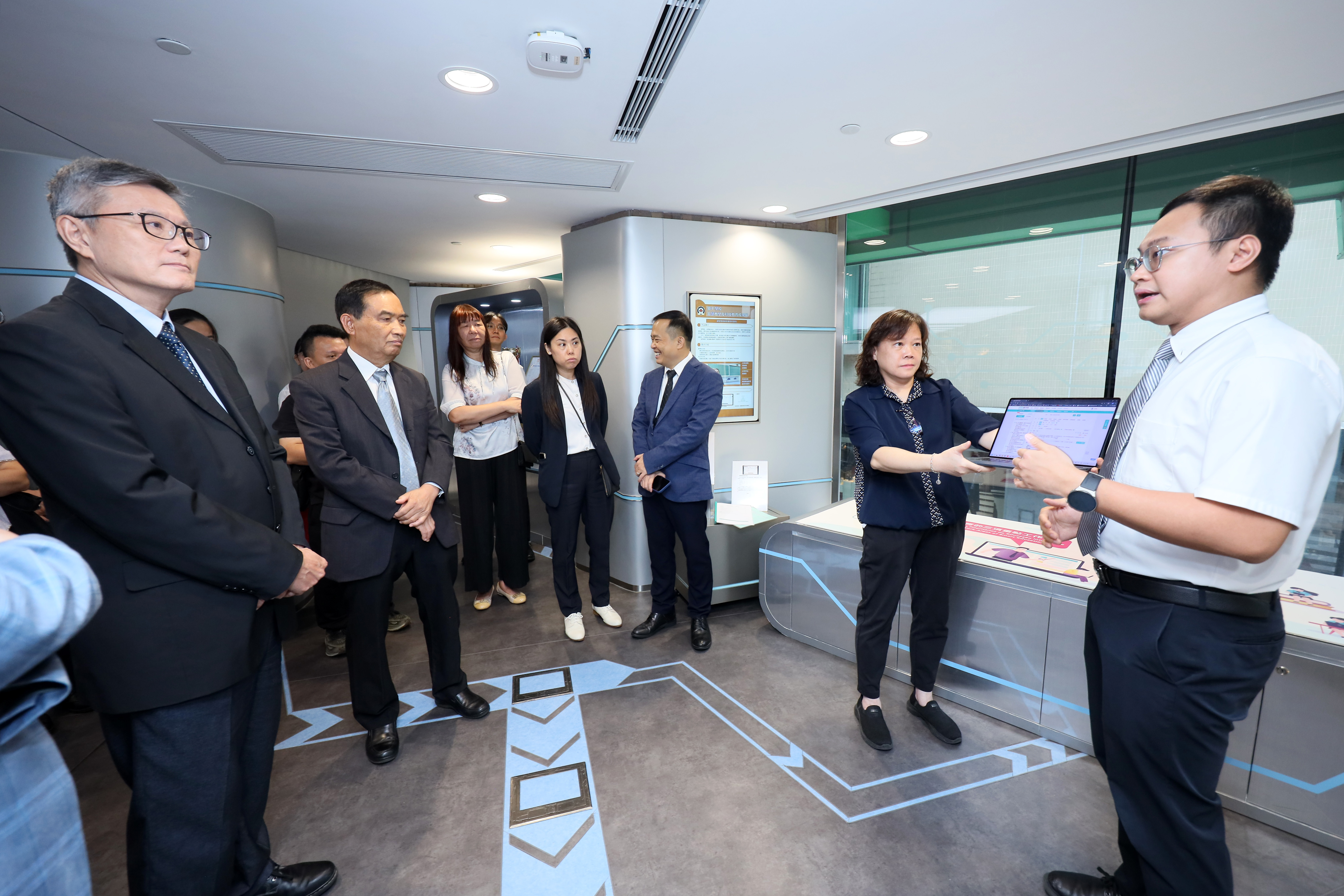 09嘉賓學校行政聆聽教師實踐智慧教學成果