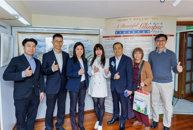 8a 澳門鏡平學校 曾紀川校長梁靜霞副校長 陳嘉豪主任黃輝明主任李家臻副主任澳門美術教育家及國際女藝術家 潘錦霞女士與杜美娟老師合照留念