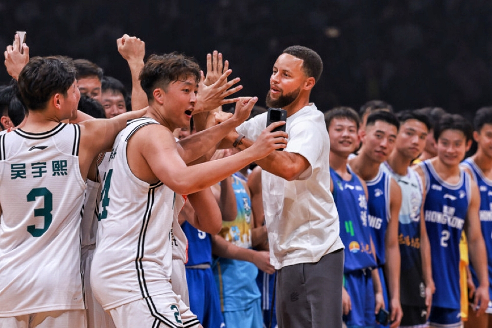 2026092004楊老師與NBA巨星 斯蒂芬库里近距離互動